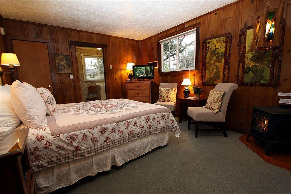 Fern Grove Cottages Guerneville Eksteriør billede