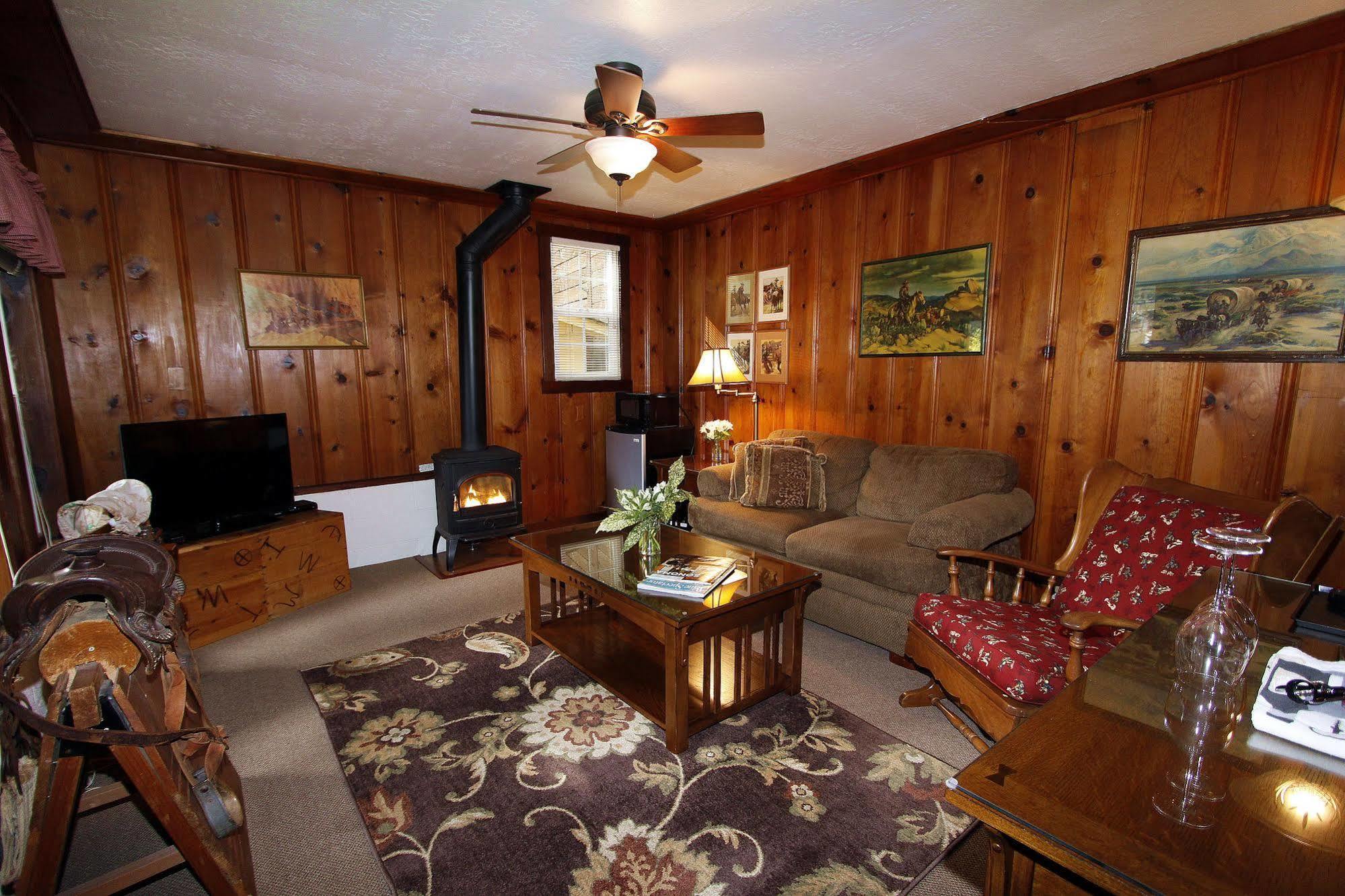 Fern Grove Cottages Guerneville Eksteriør billede