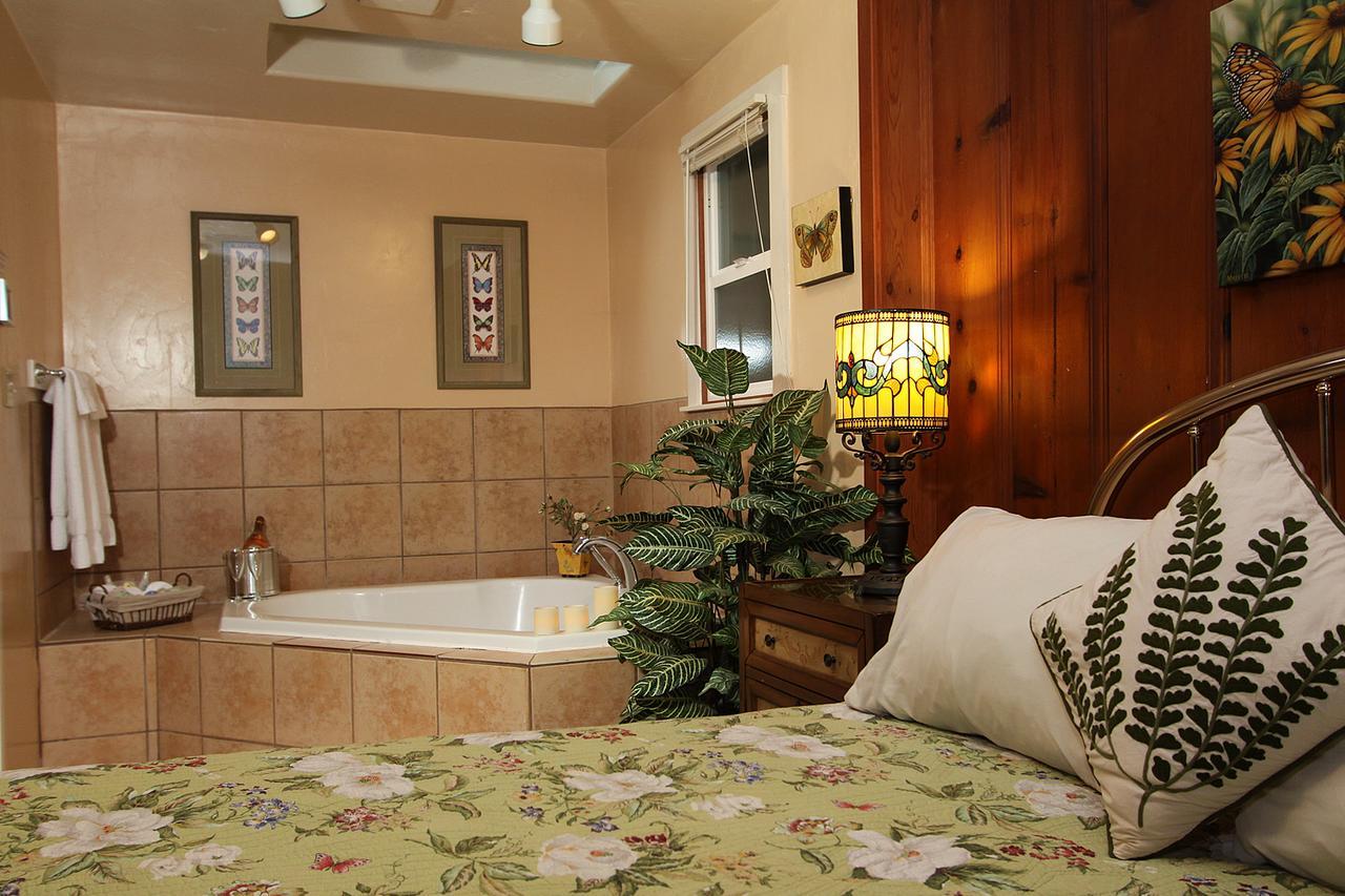 Fern Grove Cottages Guerneville Eksteriør billede